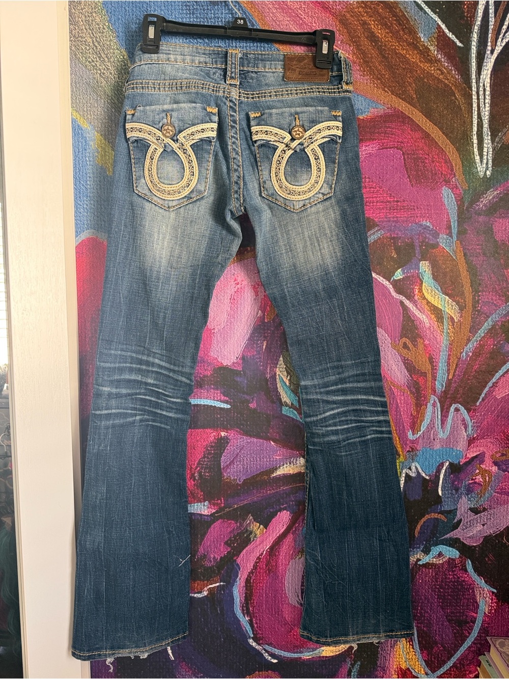 Big Star Women's Medium Wash Embroidered Liv Bootcut Jeans 25R